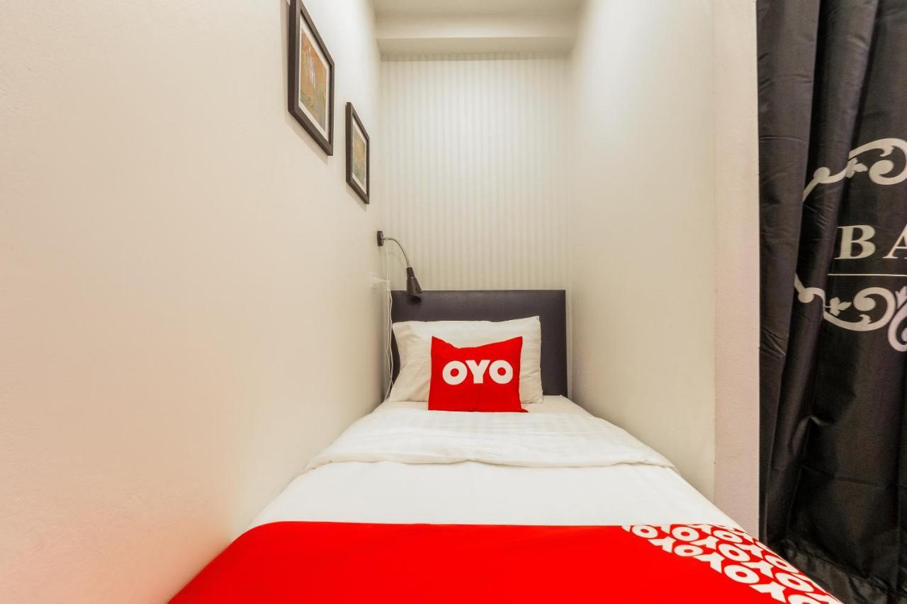 Oyo 960 The Urban Age Deluxe Hotel Bangkok Kültér fotó